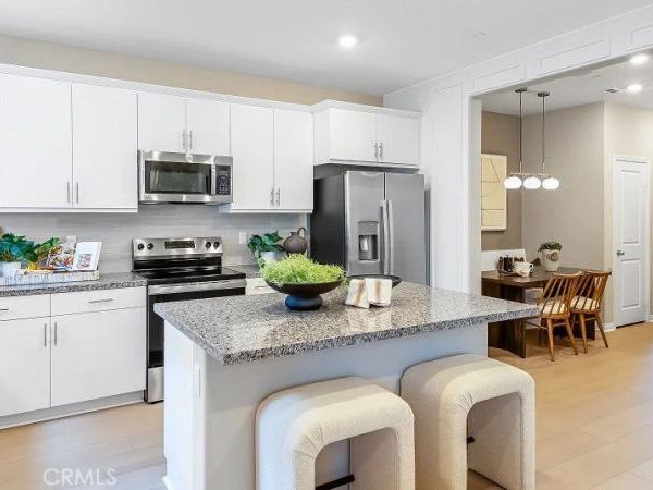 1723 Phantom Lane , Rialto, CA 92376