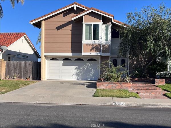 27352 Allariz, Mission Viejo, CA 92691