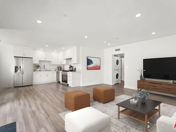 1254 9th Street, Unit B, Santa Monica, CA 90401