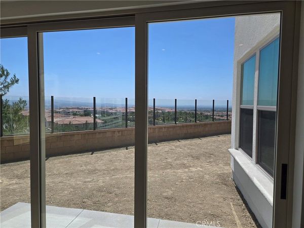 211 Maricopa, Irvine, CA 92618