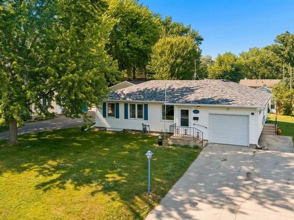 576 South Street, Owatonna, MN 55060