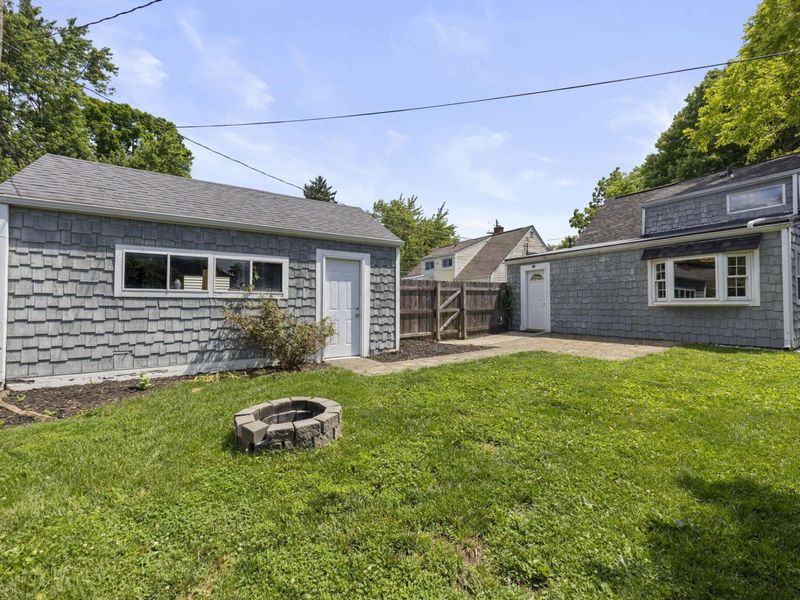 223 N Gould Road, Columbus, OH 43209 Photo 28