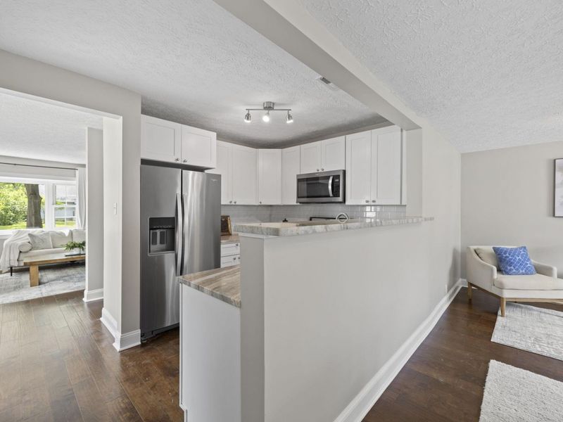 223 N Gould Road, Columbus, OH 43209 Photo 8