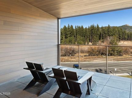 17 Beach Club Drive, Unit 215, Stateline, NV 89449 Photo