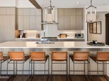 17 Beach Club Drive, Unit 215, Stateline, NV 89449 Photo