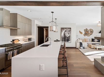 17 Beach Club Drive, Unit 215, Stateline, NV 89449 Photo