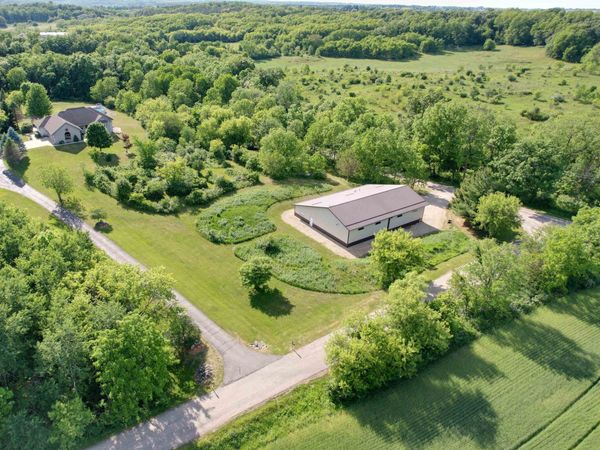 1825 Bringold Drive, Verona, WI 53593