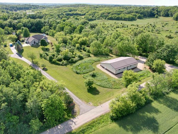 1825 Bringold Drive, Verona, WI 53593
