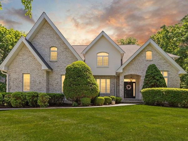 9 Riverside Terrace, Easton, MA 02356