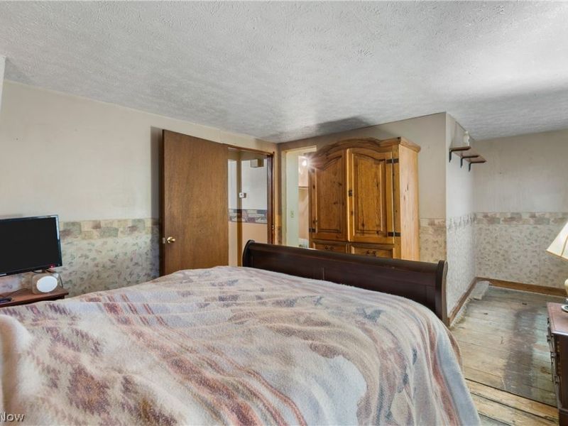 2377 Greensburg Road , North Canton, OH 44720 Photo 21