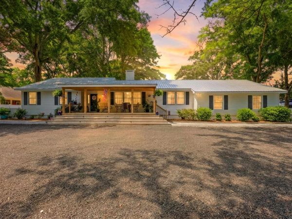 230 Cedar Point Ave. , Murrells Inlet, SC 29576
