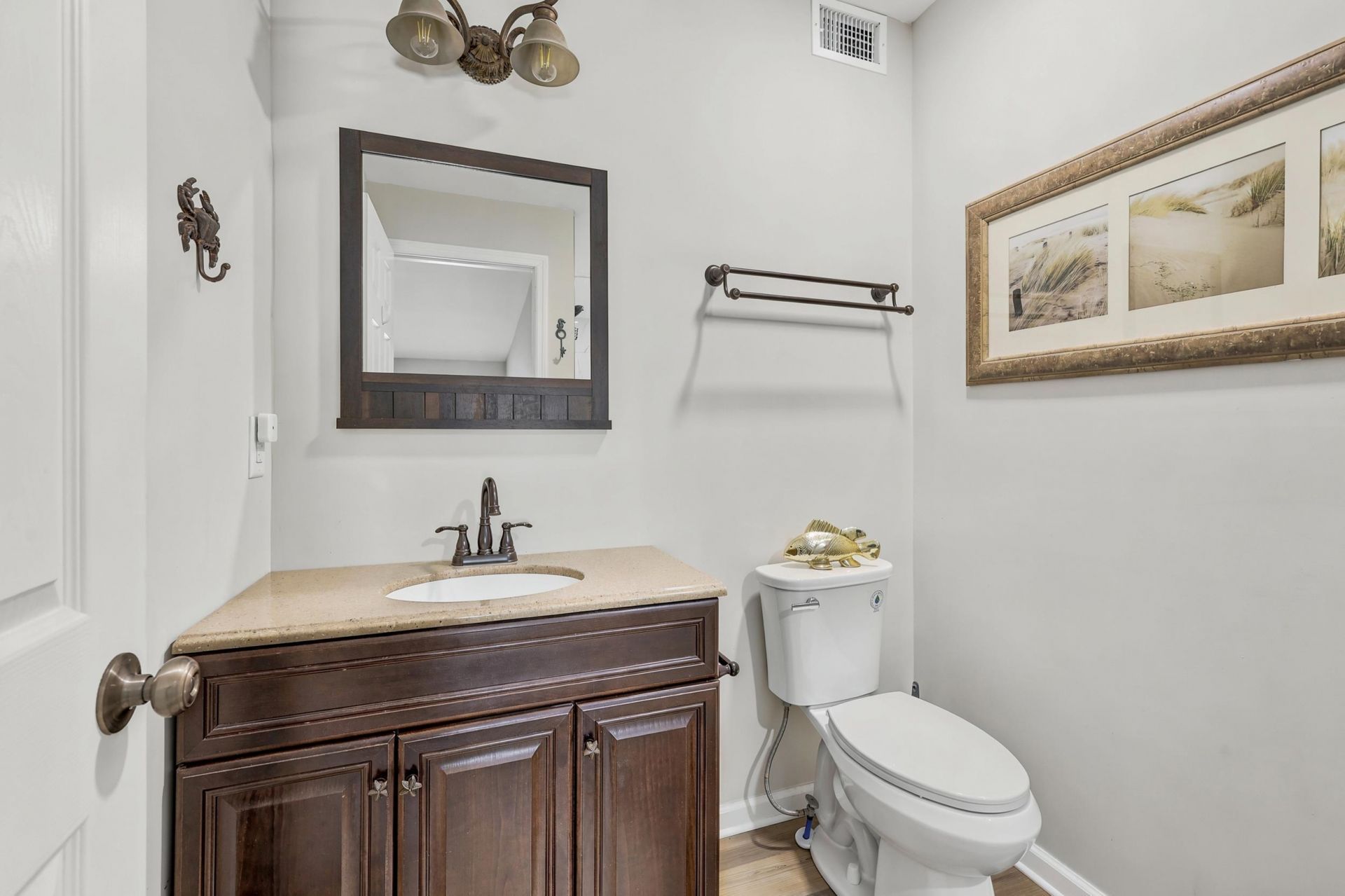 230 Cedar Point Ave.  Photo 41