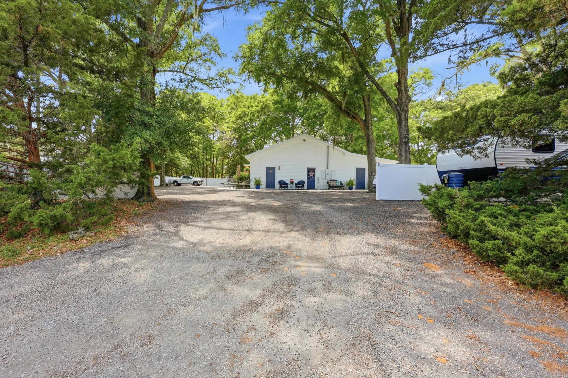230 Cedar Point Ave.  Photo 63