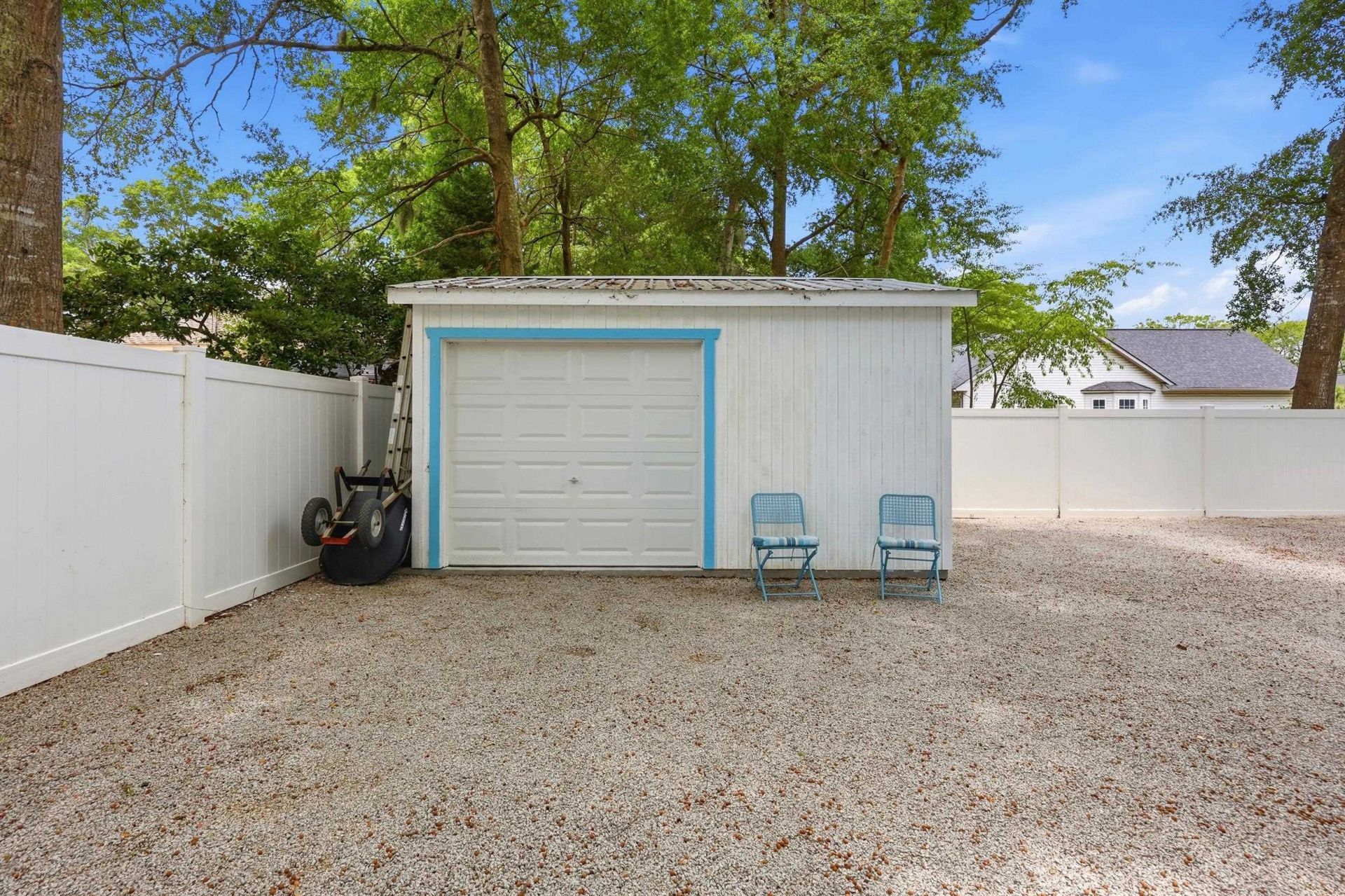 230 Cedar Point Ave.  Photo 66