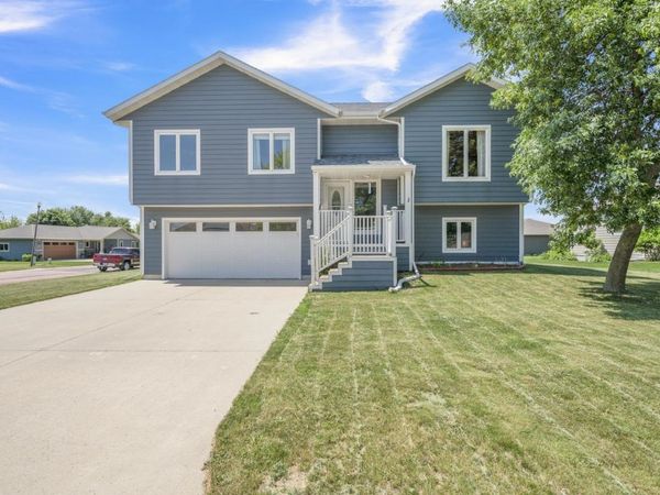 201 30th Street, Milford, IA 51351