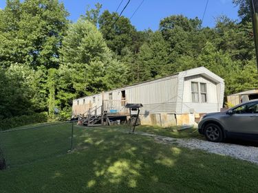 116 Boggs Road, London, KY 40744