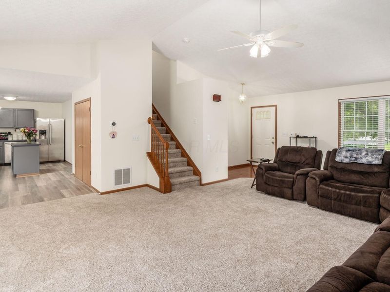 5092 Langcroft Drive, Hilliard, OH 43026 Photo 7