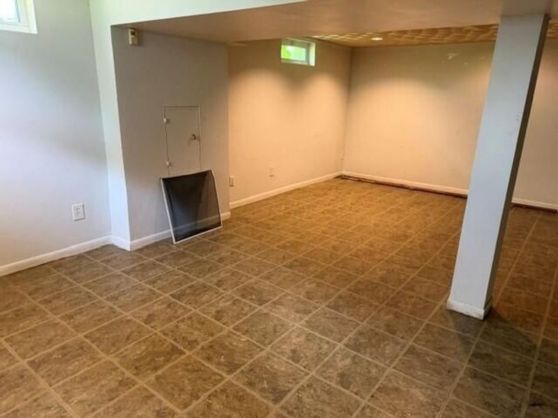 1852 Bar Harbor Road , Columbus, OH 43219 Photo 14
