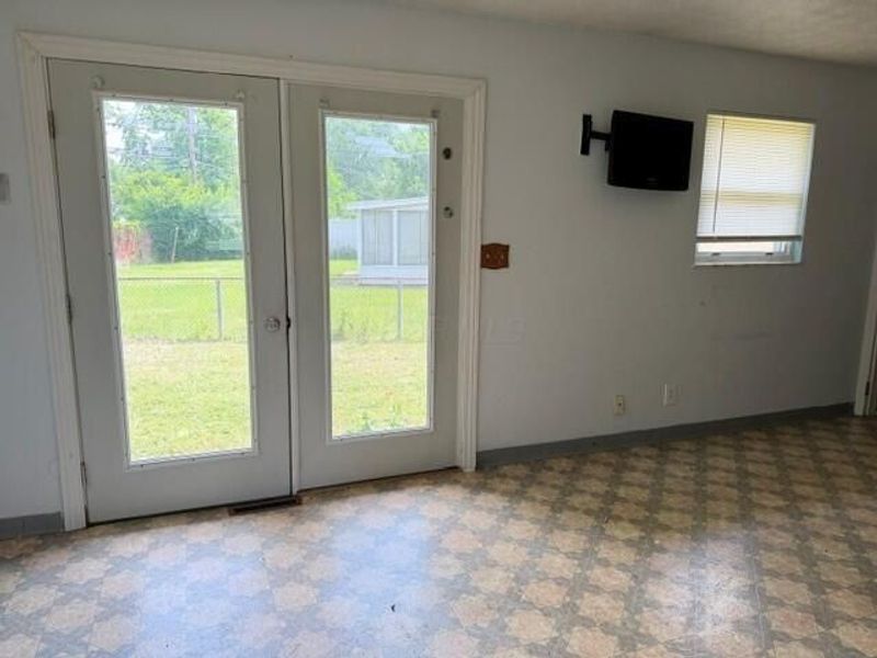1852 Bar Harbor Road , Columbus, OH 43219 Photo 7