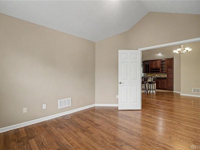 3337 Greenburn Road, Beavercreek, OH 45434 Photo 16