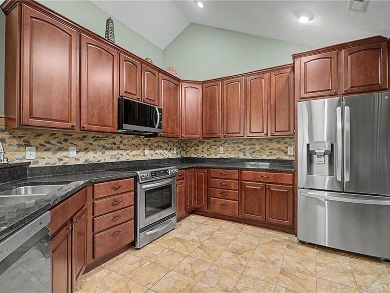3337 Greenburn Road, Beavercreek, OH 45434 Photo 22