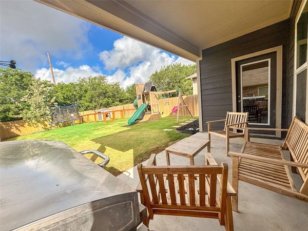 484 Spider Lily DR, Kyle, TX 78640