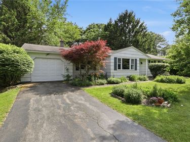 3155 Atlantic Avenue, Penfield, NY 14526