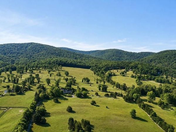 4480-A STONY POINT RD , BARBOURSVILLE, VA 22923