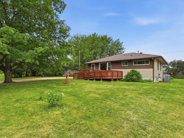 6319 Unity Avenue N, Brooklyn Center, MN 55429