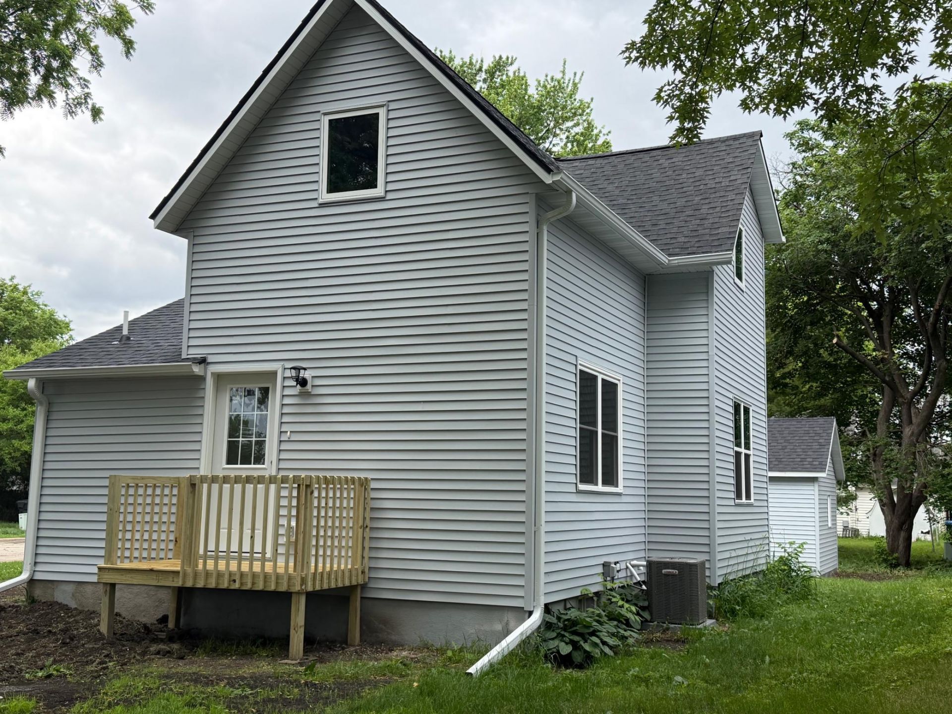 1203 Apel Avenue, Worthington, MN 56187