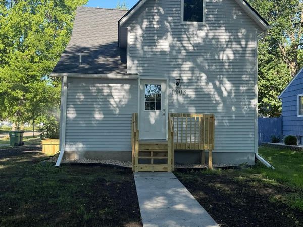1203 Apel Avenue, Worthington, MN 56187
