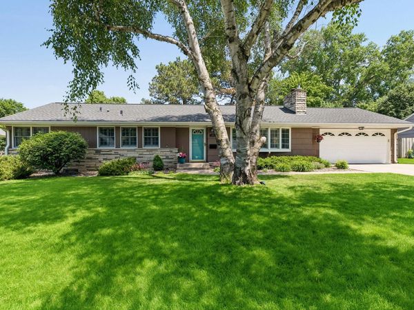 5917 Grimes Avenue S, Edina, MN 55424