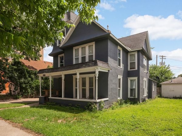 922 NE 18 1/2 Avenue NE, Minneapolis, MN 55418
