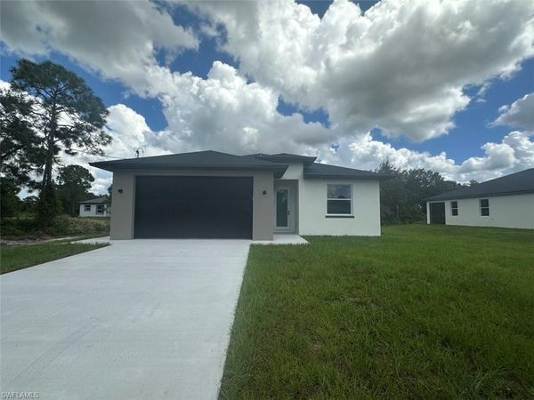 547 Eisenhower BLVD , LEHIGH ACRES, FL 33974