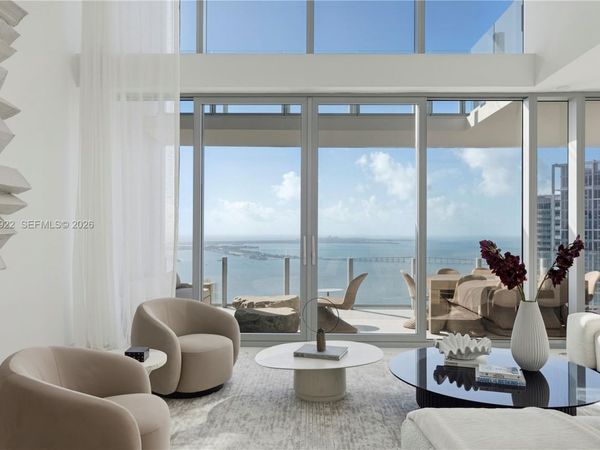 300 Biscayne Boulevard Way , Unit 5002E, Miami, FL 33131
