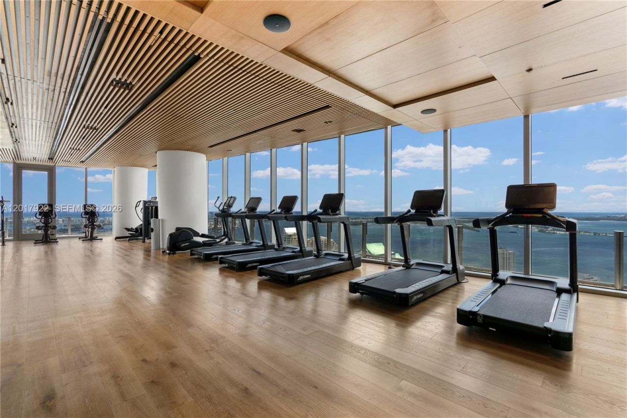 300 Biscayne Boulevard Way , Unit 5002E, Miami, FL 33131 Photo