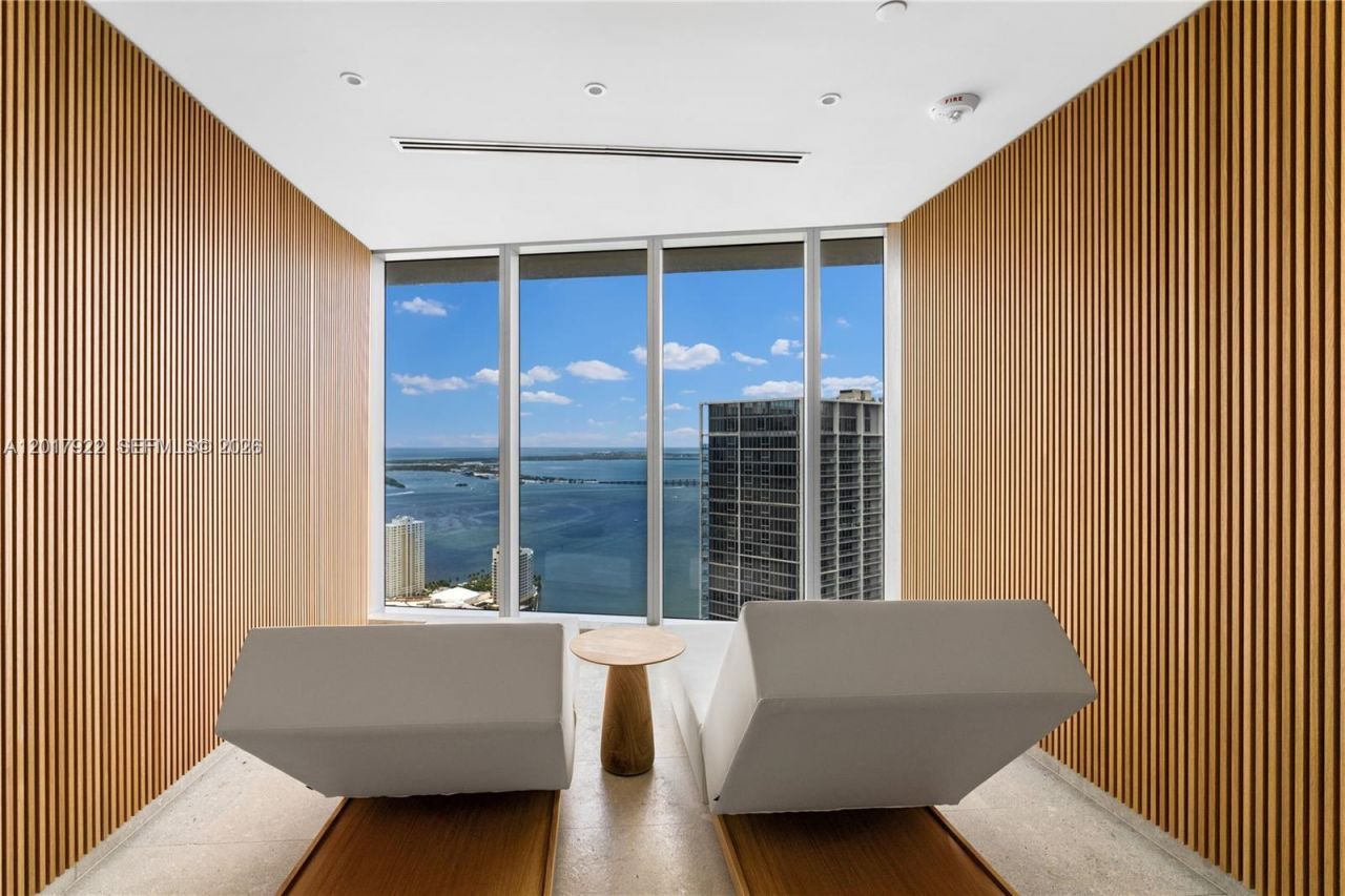 300 Biscayne Boulevard Way , Unit 5002E, Miami, FL 33131 Photo