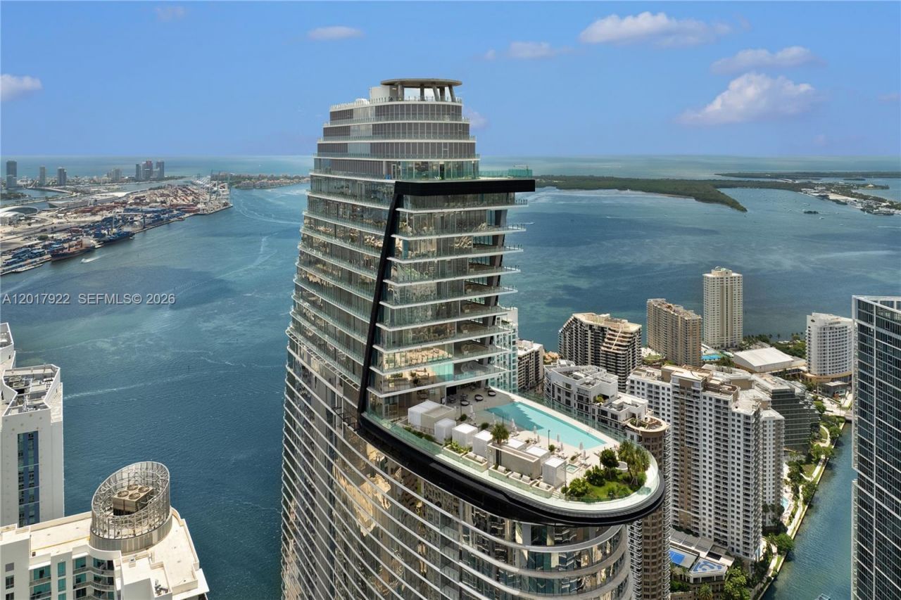300 Biscayne Boulevard Way , Unit 5002E, Miami, FL 33131 Photo