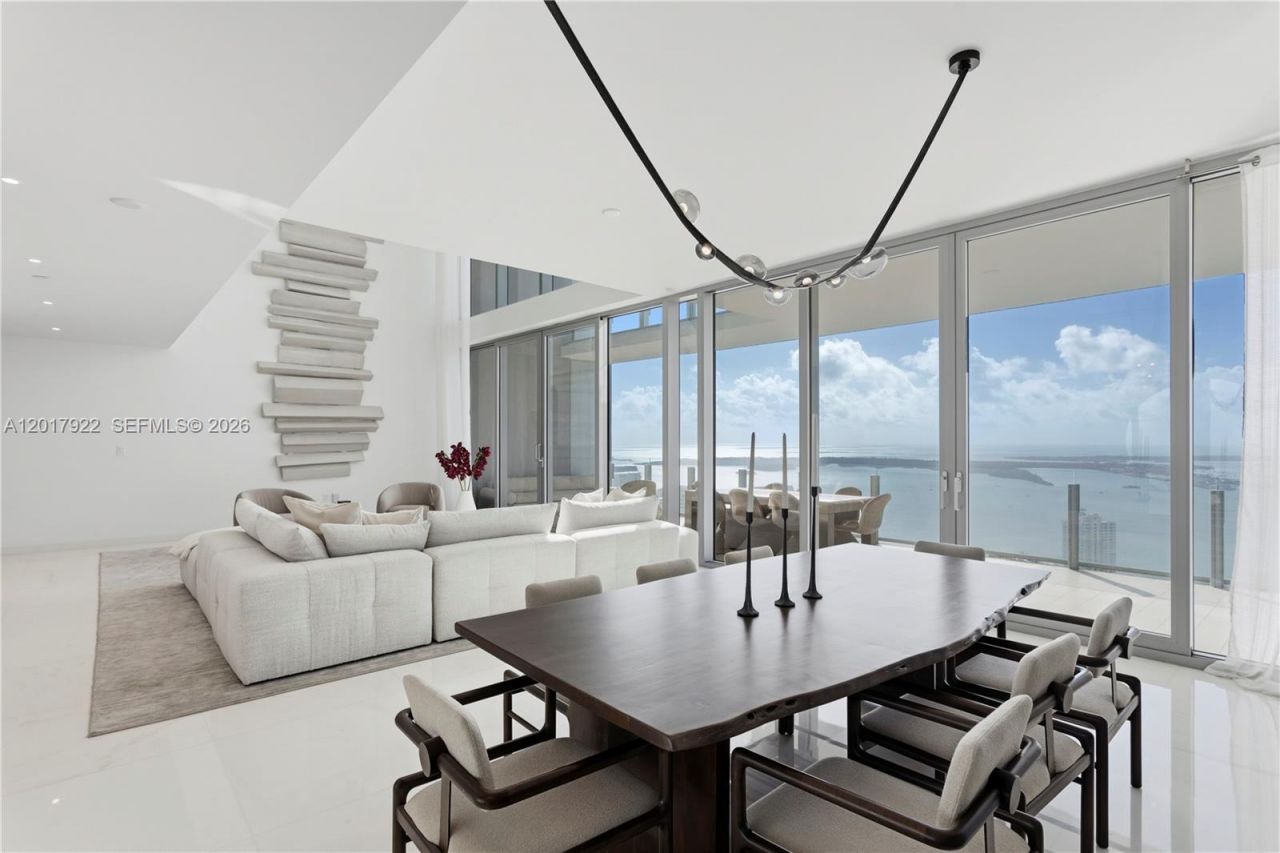 300 Biscayne Boulevard Way , Unit 5002E, Miami, FL 33131 Photo
