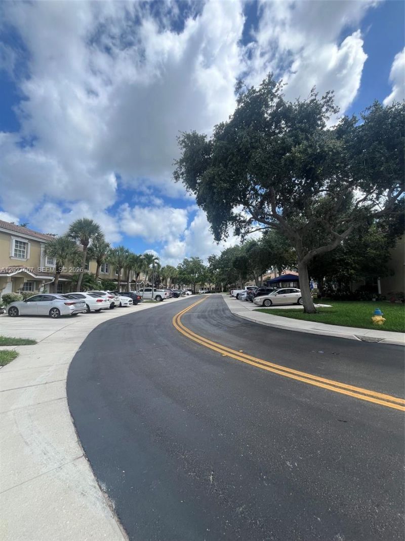 12148 SW 4th St , Unit 12148, Pembroke Pines, FL 33025 Photo