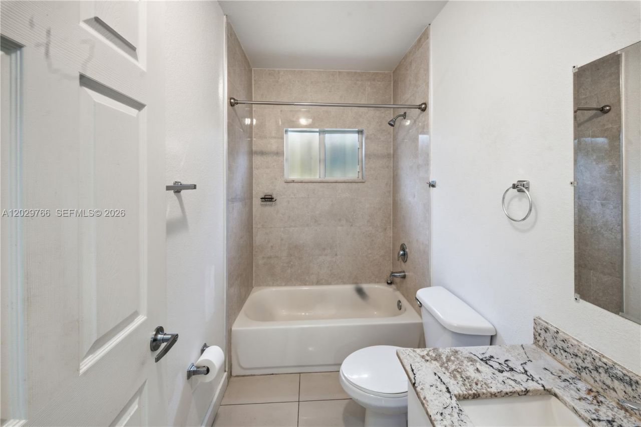2249/2251 NW 66th St , Miami, FL 33147 Photo
