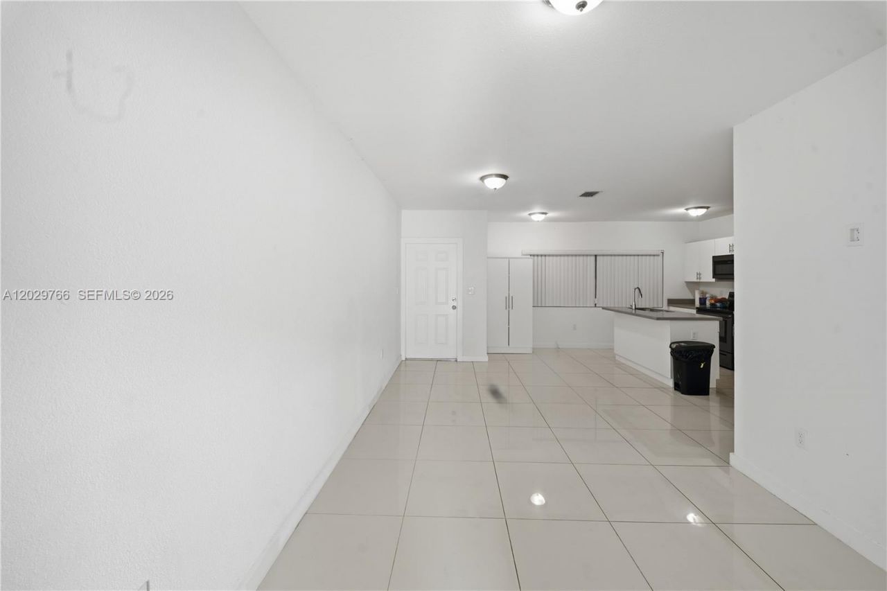 2249/2251 NW 66th St , Miami, FL 33147 Photo