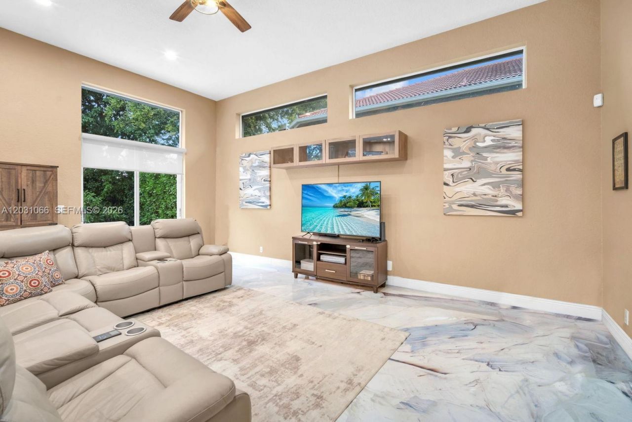 1776 W Eagle Trace Blvd W , Coral Springs, FL 33071 Photo