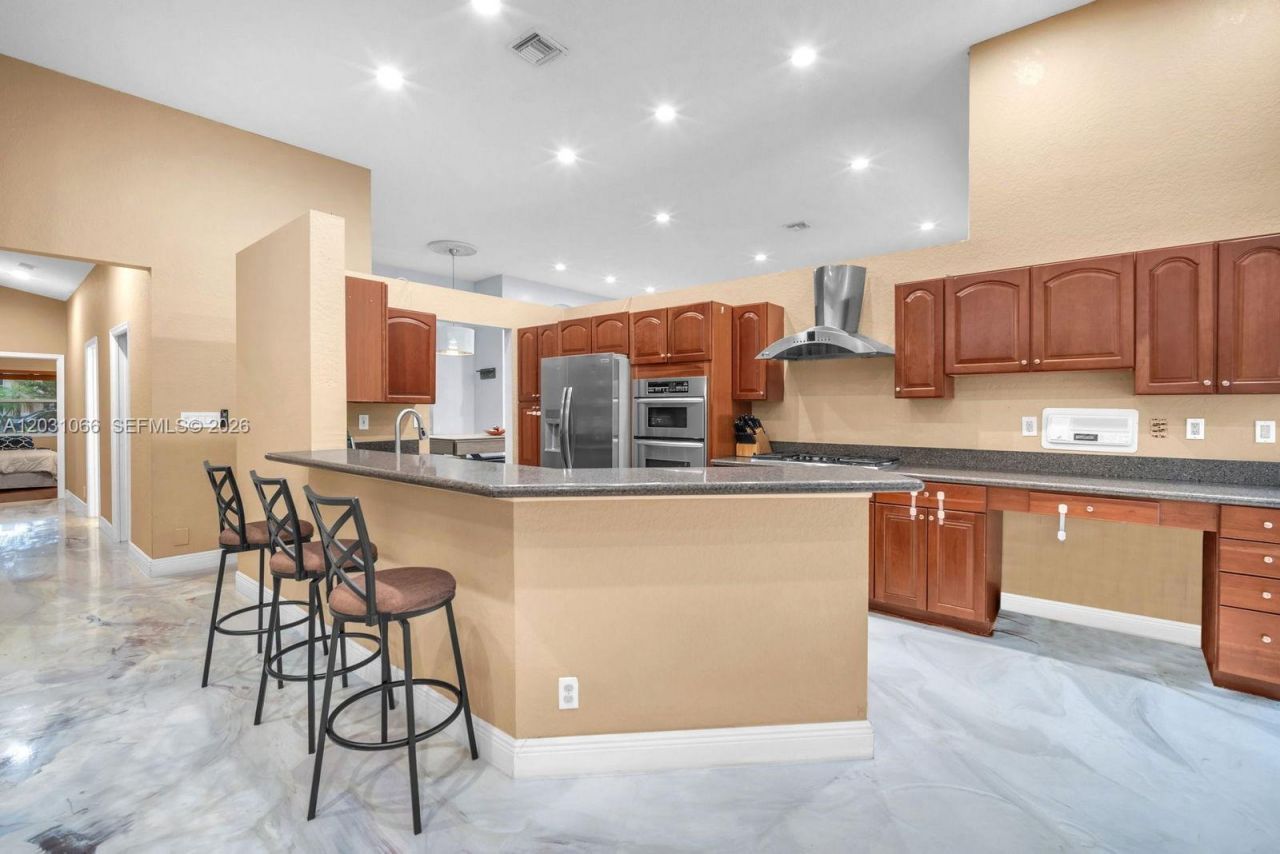 1776 W Eagle Trace Blvd W, Coral Springs, FL 33071 Photo