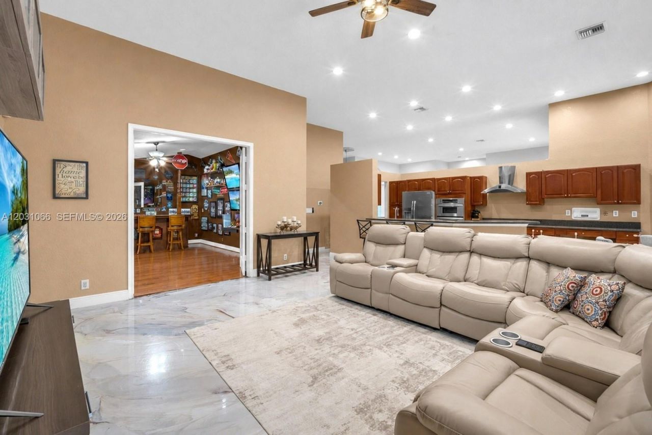 1776 W Eagle Trace Blvd W , Coral Springs, FL 33071 Photo