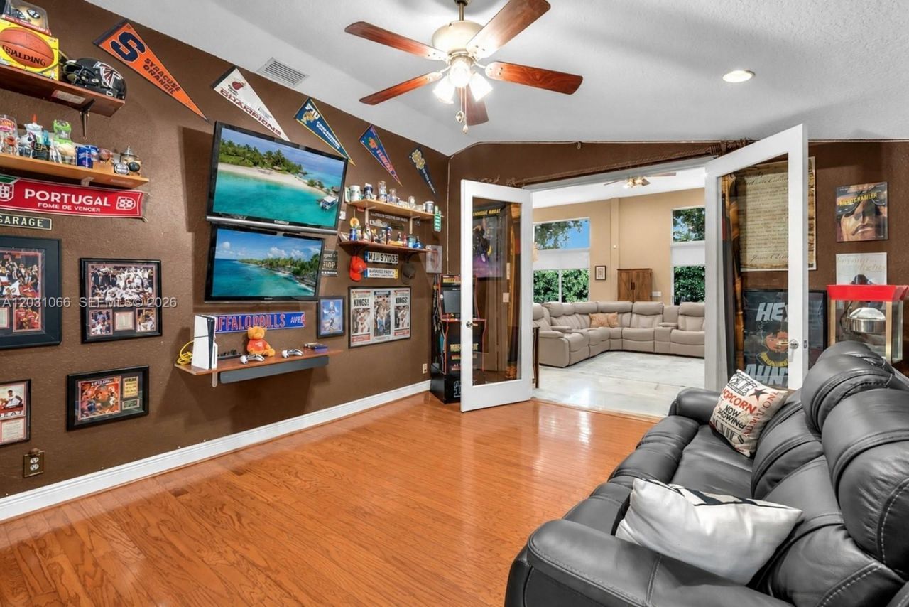 1776 W Eagle Trace Blvd W , Coral Springs, FL 33071 Photo