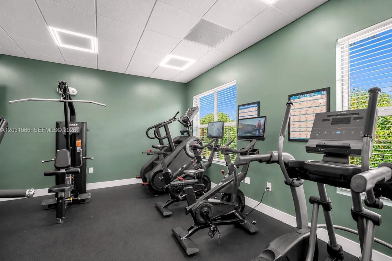 1776 W Eagle Trace Blvd W, Coral Springs, FL 33071 Photo