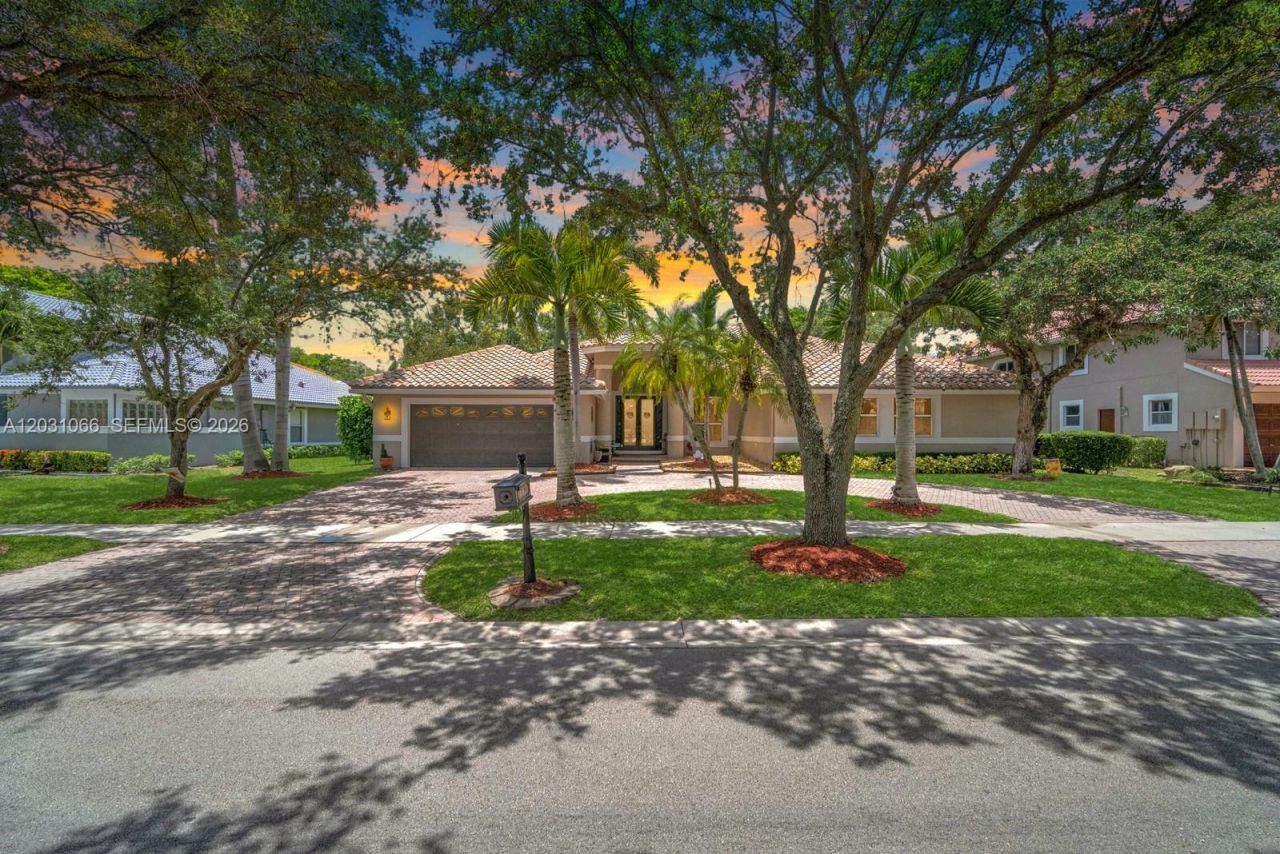 1776 W Eagle Trace Blvd W, Coral Springs, FL 33071 Photo