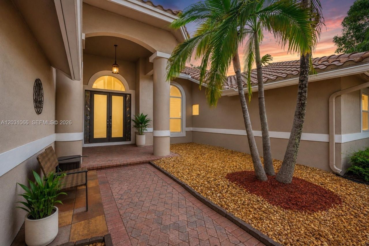 1776 W Eagle Trace Blvd W, Coral Springs, FL 33071 Photo