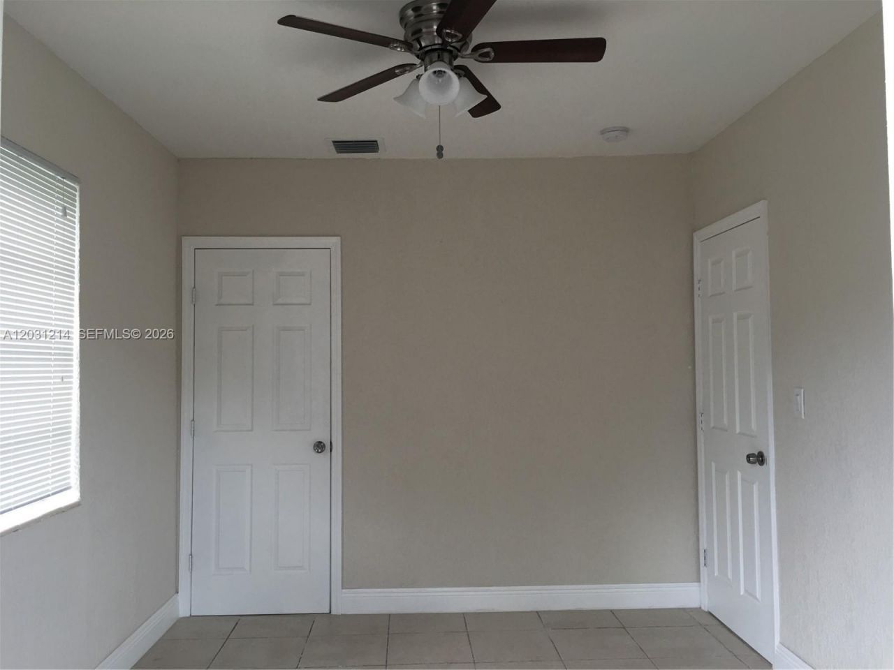 1594 NE 155th Ter , North Miami Beach, FL 33162 Photo